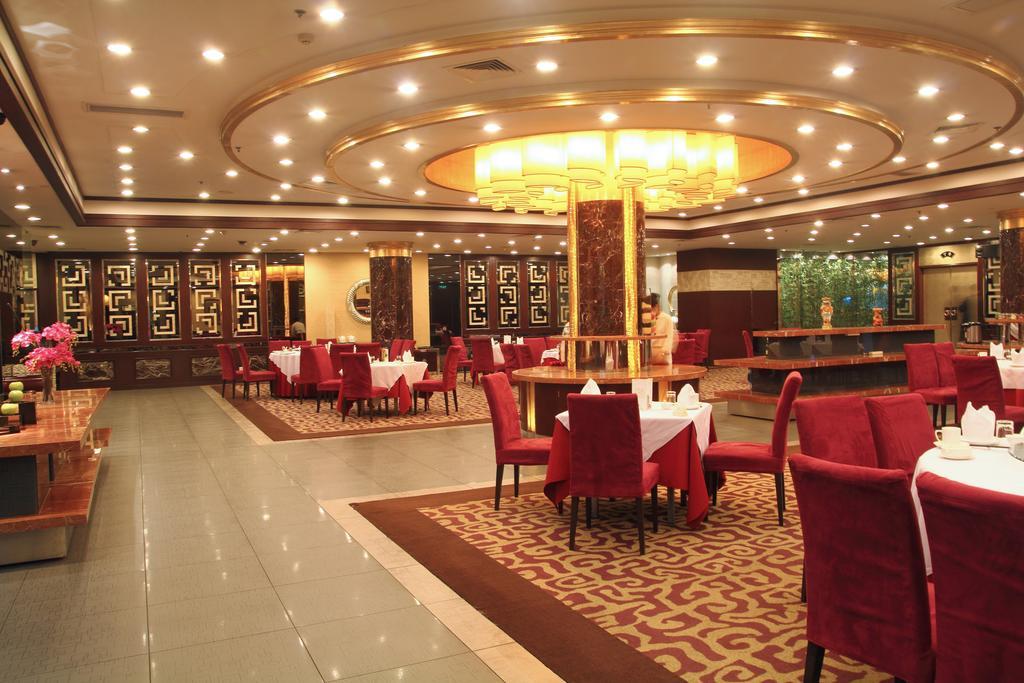 Jin'Gu Hotel Харбин Экстерьер фото