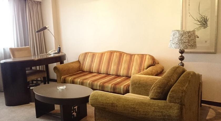 Jin'Gu Hotel Харбин Экстерьер фото